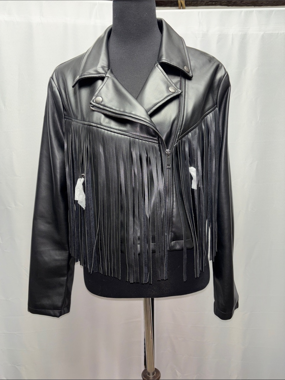 sofia by sofia vergara Black Fringe Faux Leather Moto Biker Jacket Size Large